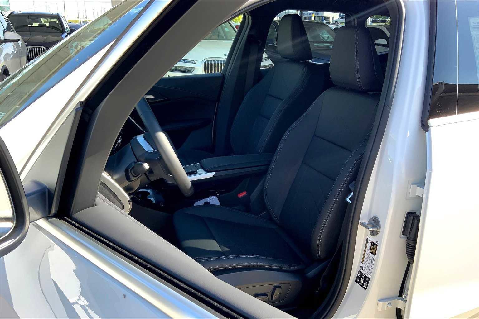 New 2026 BMW X1 xDrive28i w/ Convenience Package AWD/4WD image 9