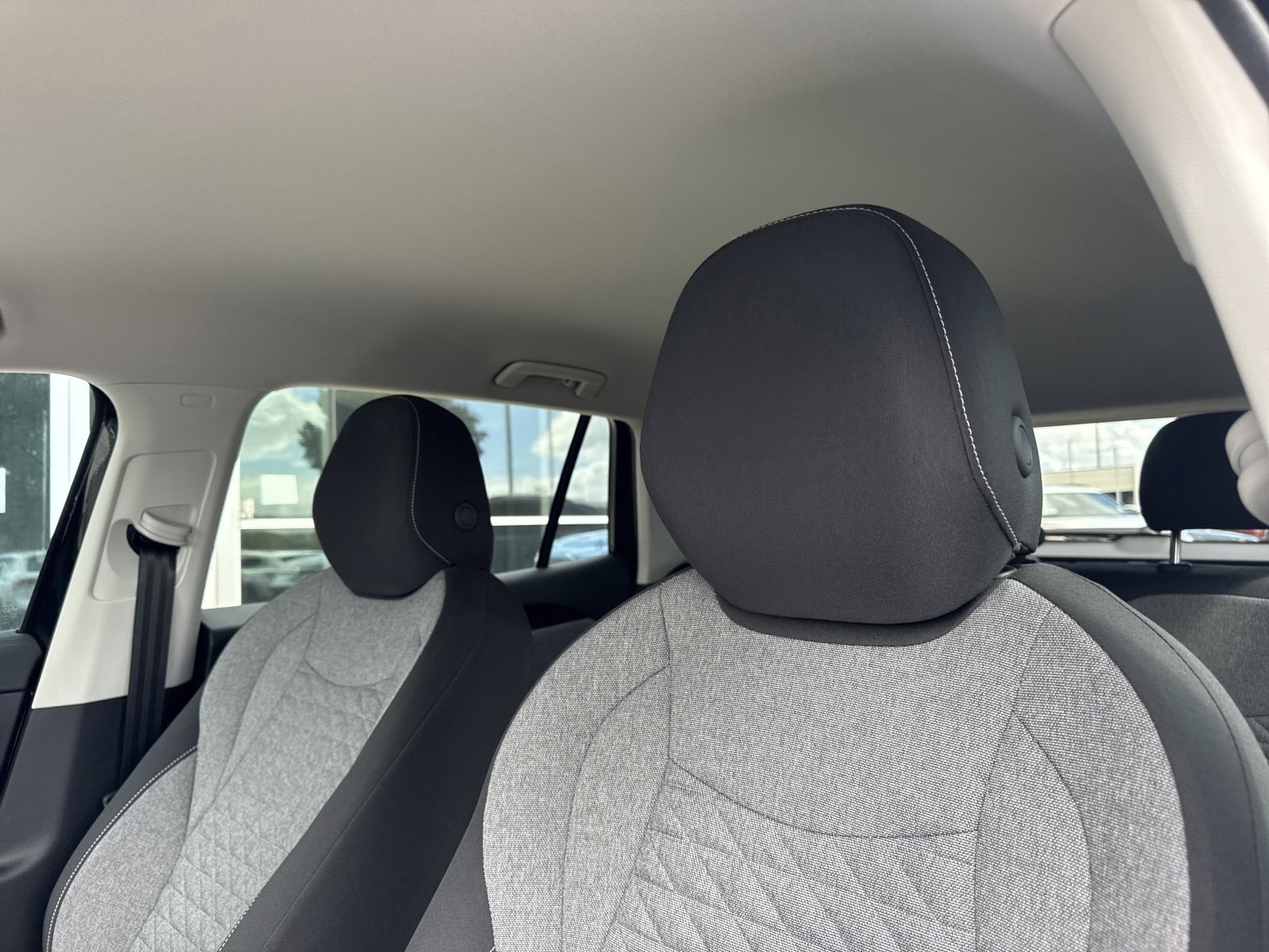 New 2026 Volkswagen Tiguan S image 24