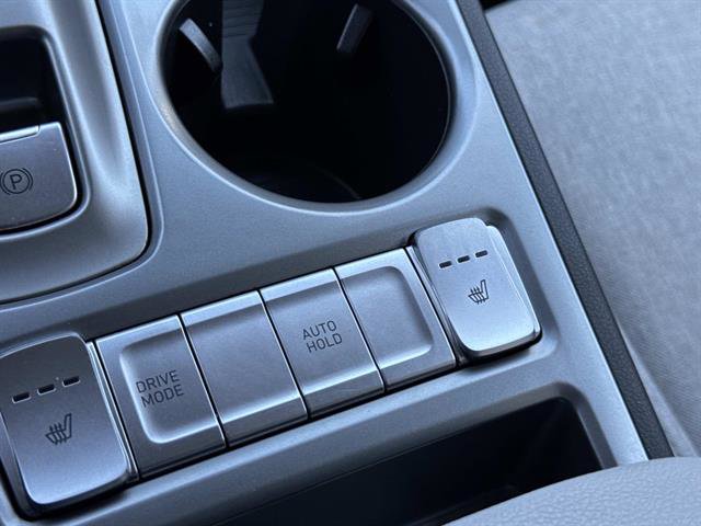 Used 2023 Hyundai Kona SE w/ Cargo Package FWD image 23