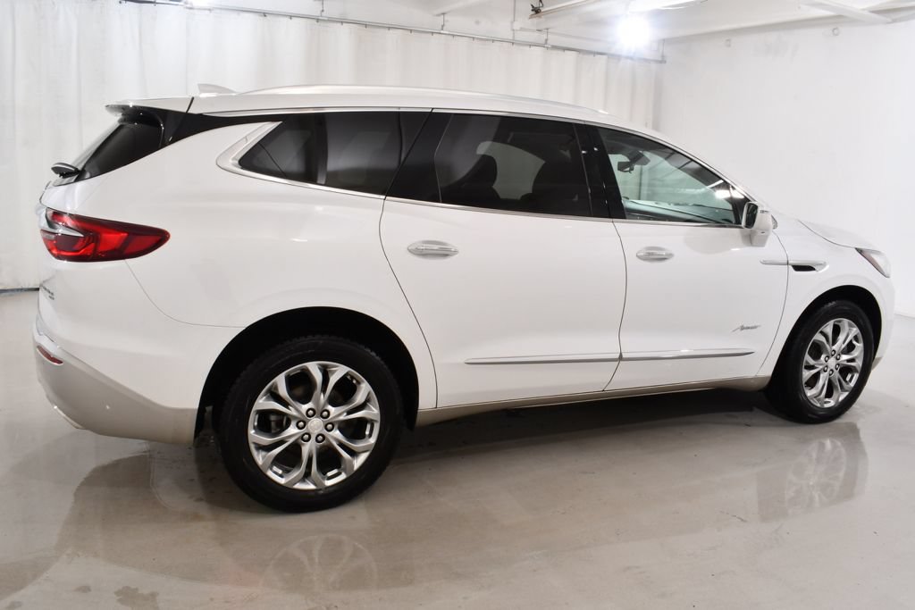 Used 2019 Buick Enclave Avenir AWD/4WD image 11