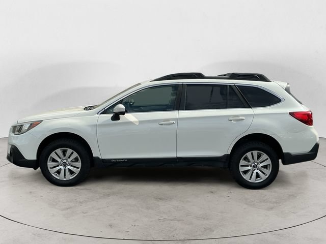 Used 2019 Subaru Outback 2.5i Premium AWD/4WD image 2