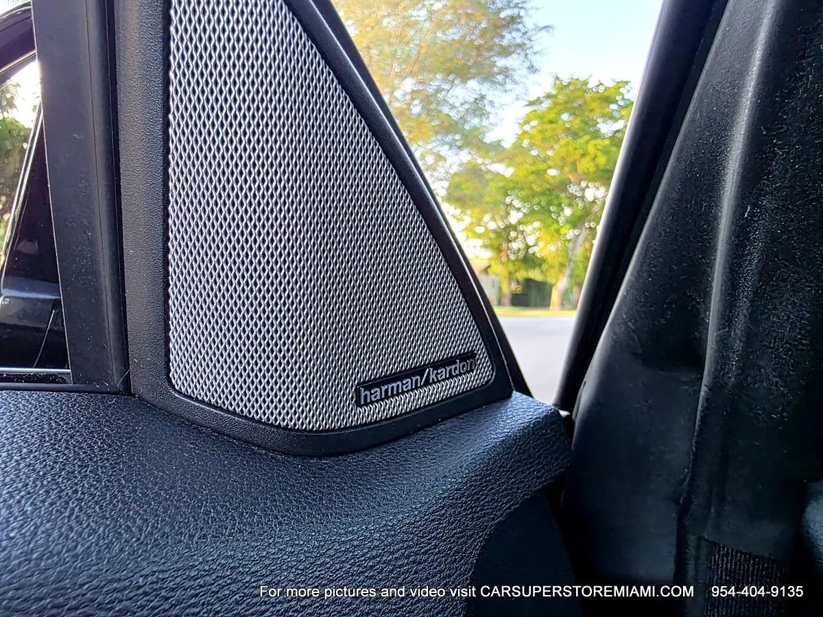 Used 2013 Mercedes-Benz E 550 Cabriolet w/ Premium 2 Pkg image 89