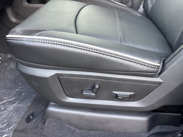 New 2026 RAM 2500 Laramie w/ Night Edition AWD/4WD image 7