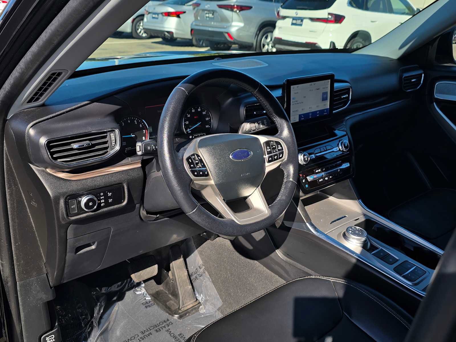 Used 2023 Ford Explorer Limited w/ Equipment Group 301A image 22