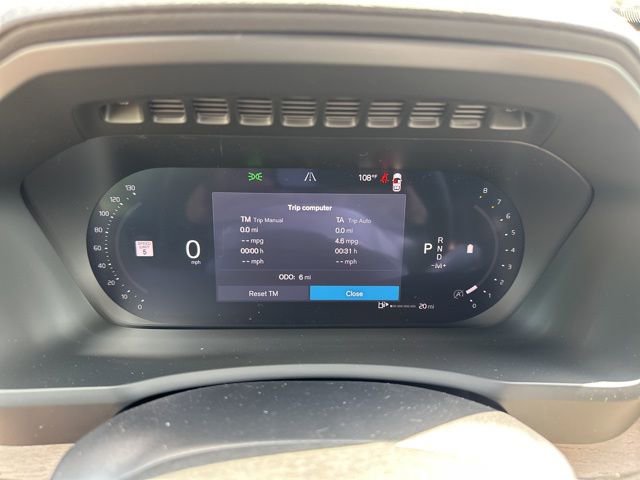 New 2026 Volvo XC90 B6 Plus w/ Protection Package Premier image 16