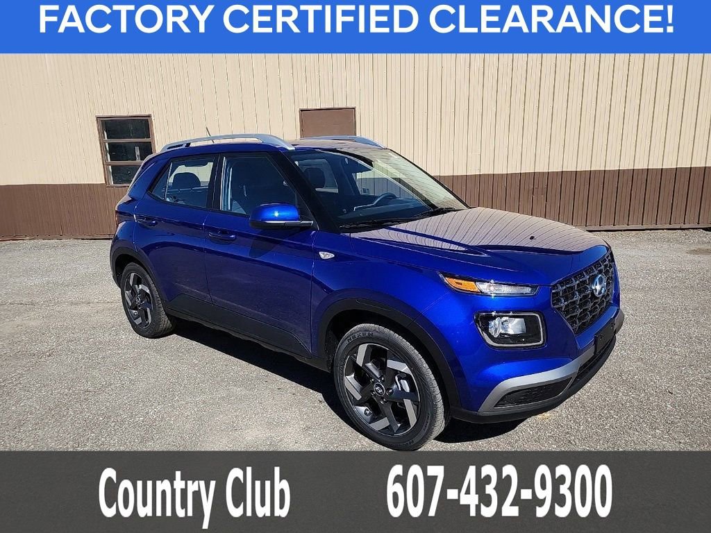 Used 2025 Hyundai Venue SEL image 1