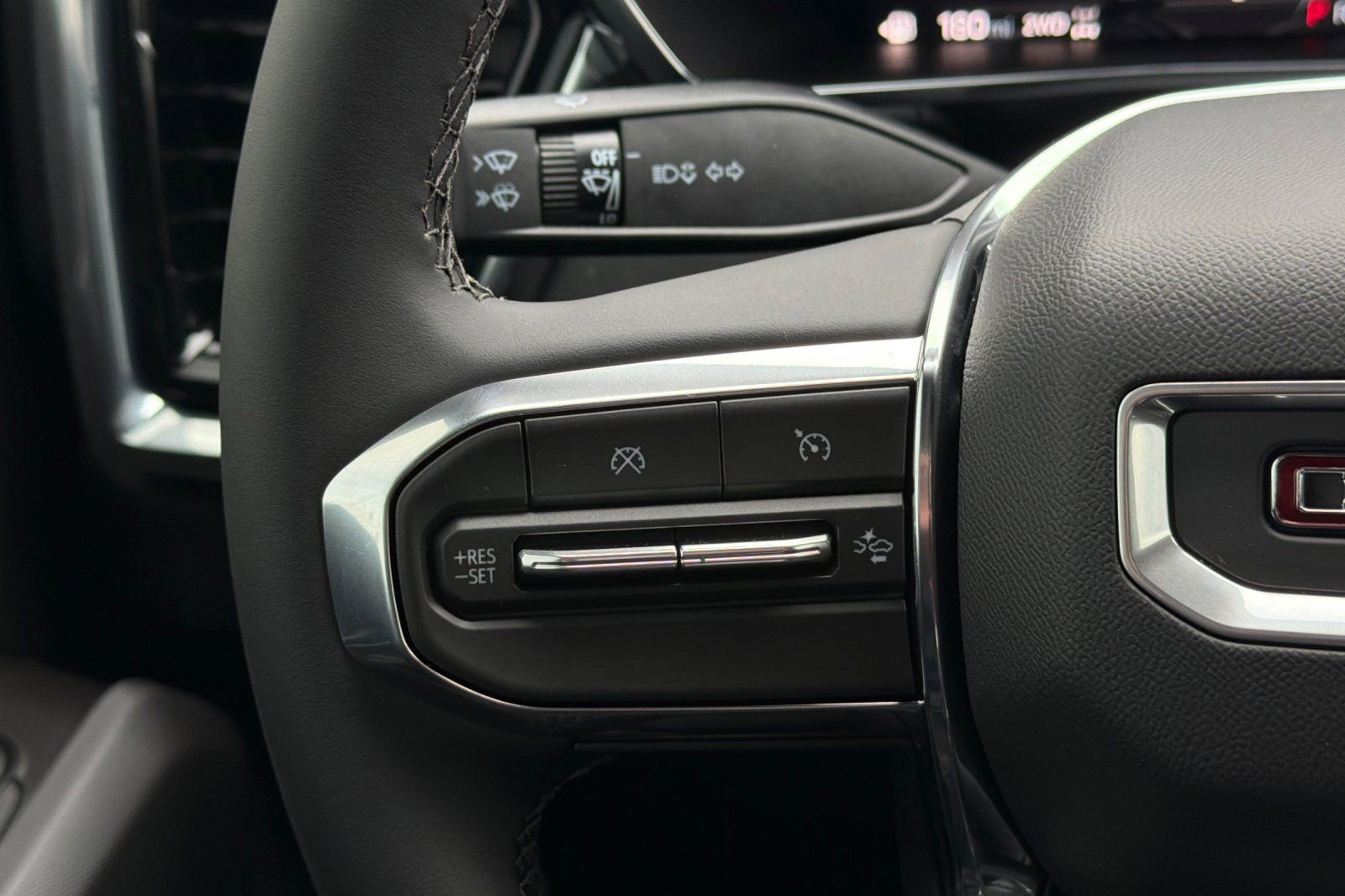 New 2026 GMC Canyon Elevation AWD/4WD image 25
