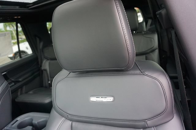 New 2027 Ford Expedition Platinum w/ Stealth Performance Package AWD/4WD image 33