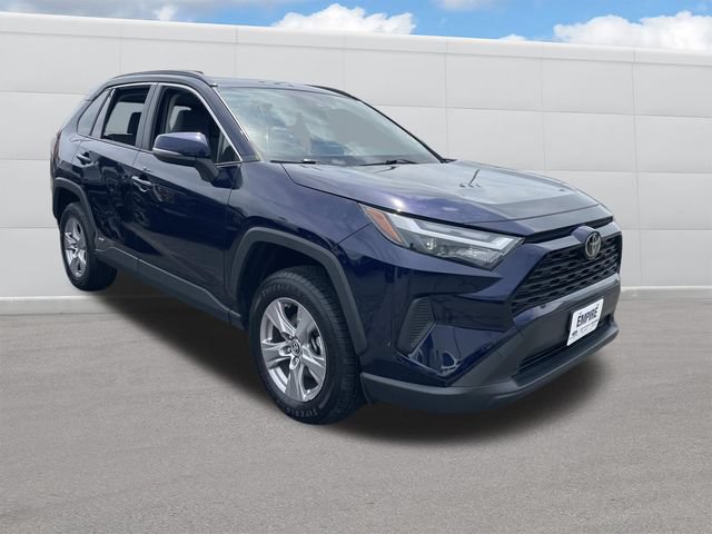 Used 2025 Toyota RAV4 XLE w/ Convenience Package AWD/4WD image 13