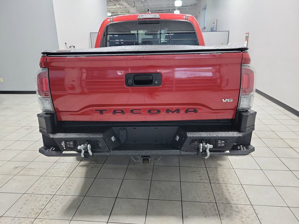 Used 2022 Toyota Tacoma TRD Sport image 15
