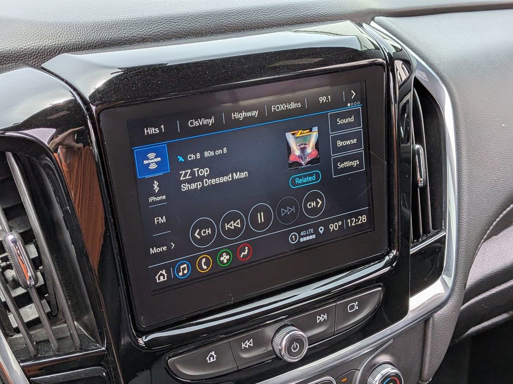 Used 2023 Chevrolet Traverse LT FWD image 22