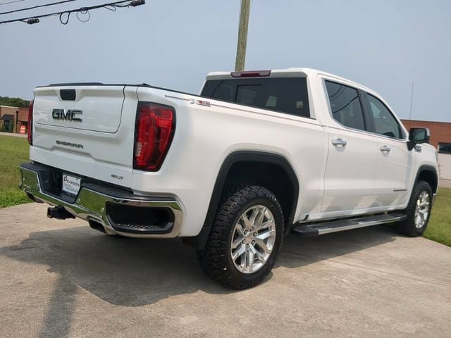 Used 2019 GMC Sierra 1500 SLT w/ SLT Premium Plus Package AWD/4WD image 4