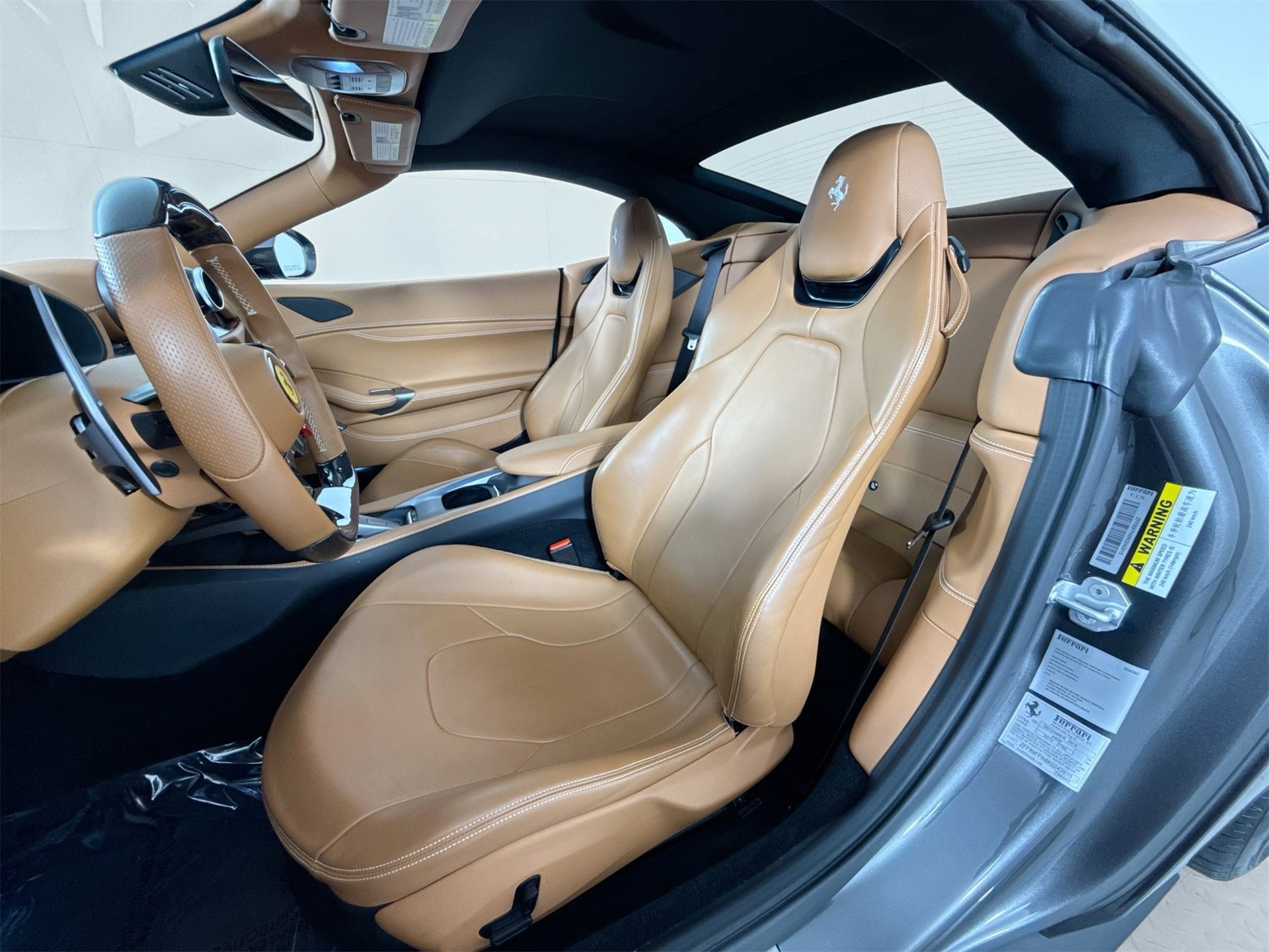 Certified 2019 Ferrari Portofino image 9