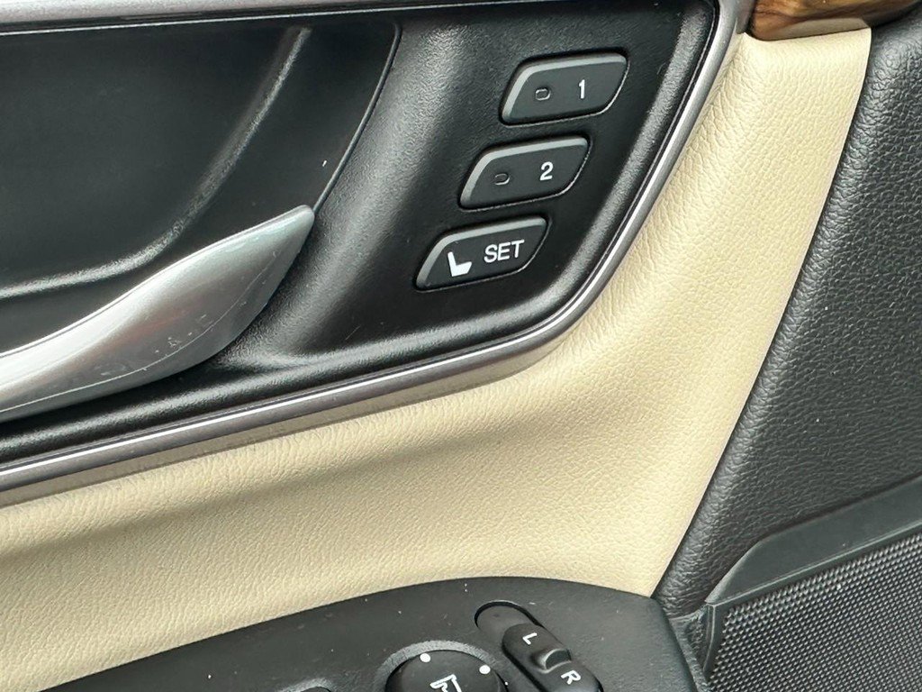 Used 2018 Honda CR-V EX-L image 18