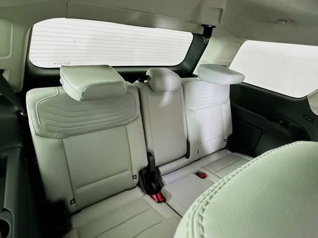 New 2026 Ford Expedition Platinum image 33