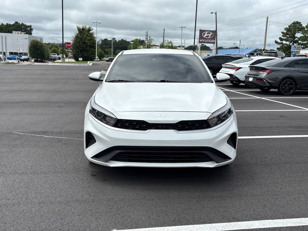 Used 2024 Kia Forte LXS FWD image 9