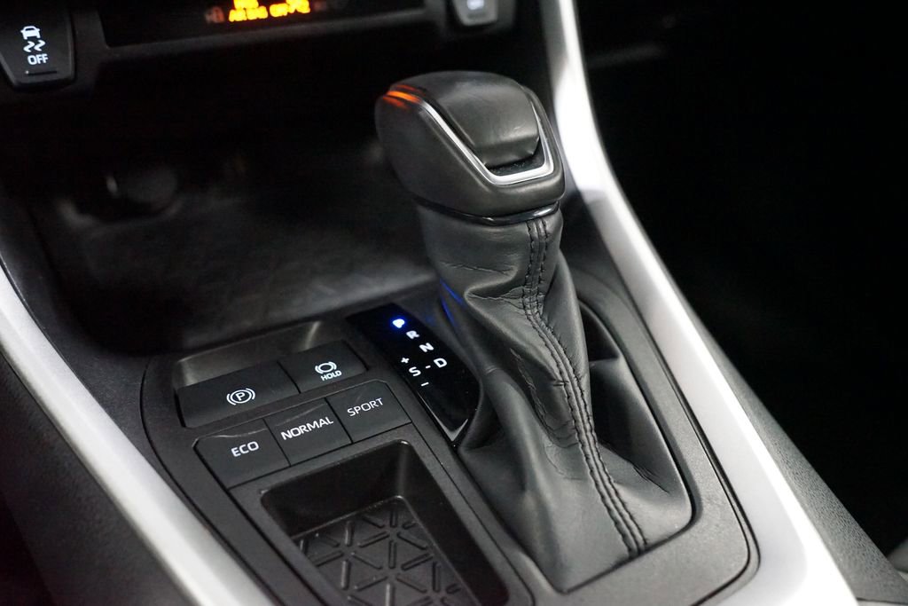 Certified 2024 Toyota RAV4 XLE Premium image 21