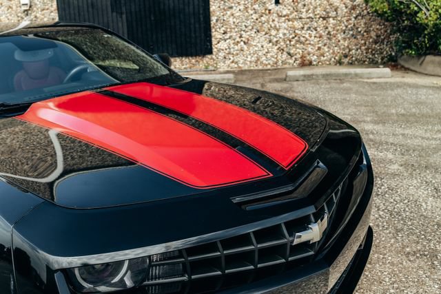 Used 2010 Chevrolet Camaro SS w/ LPO, Ground Effects Package RWD image 27