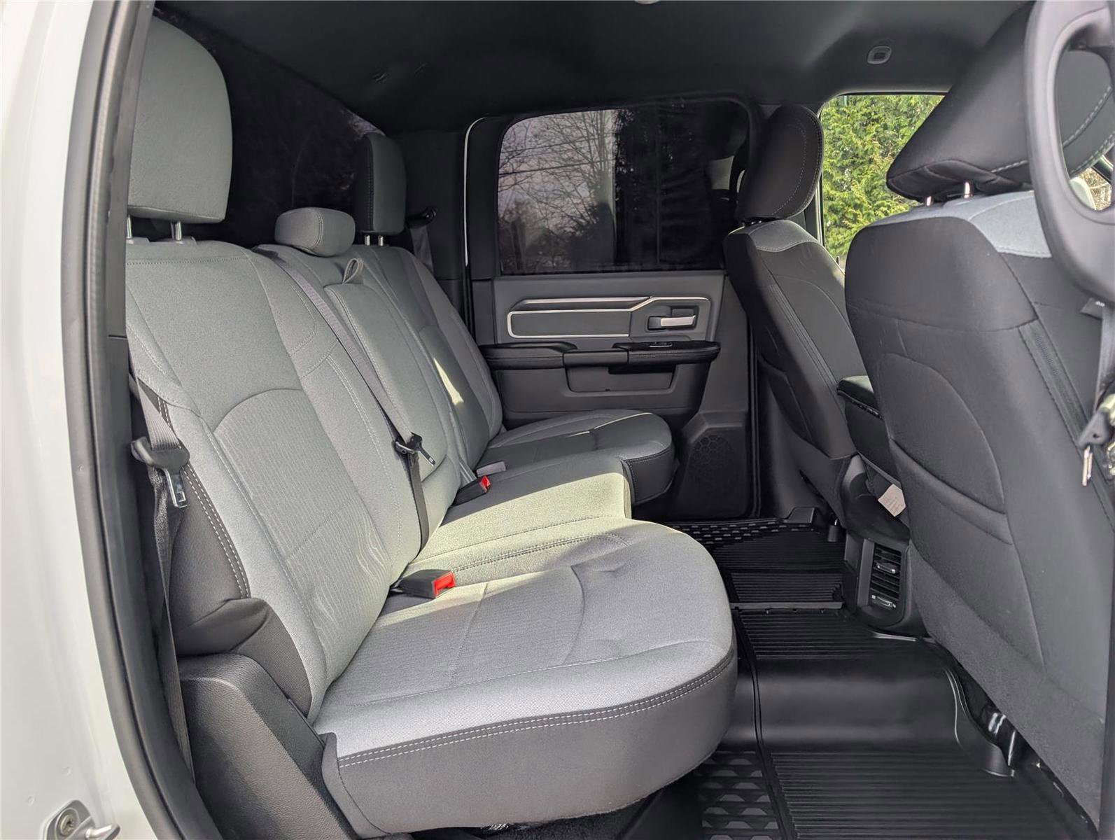 Used 2023 RAM 2500 Big Horn w/ Level 1 Equipment Group image 14