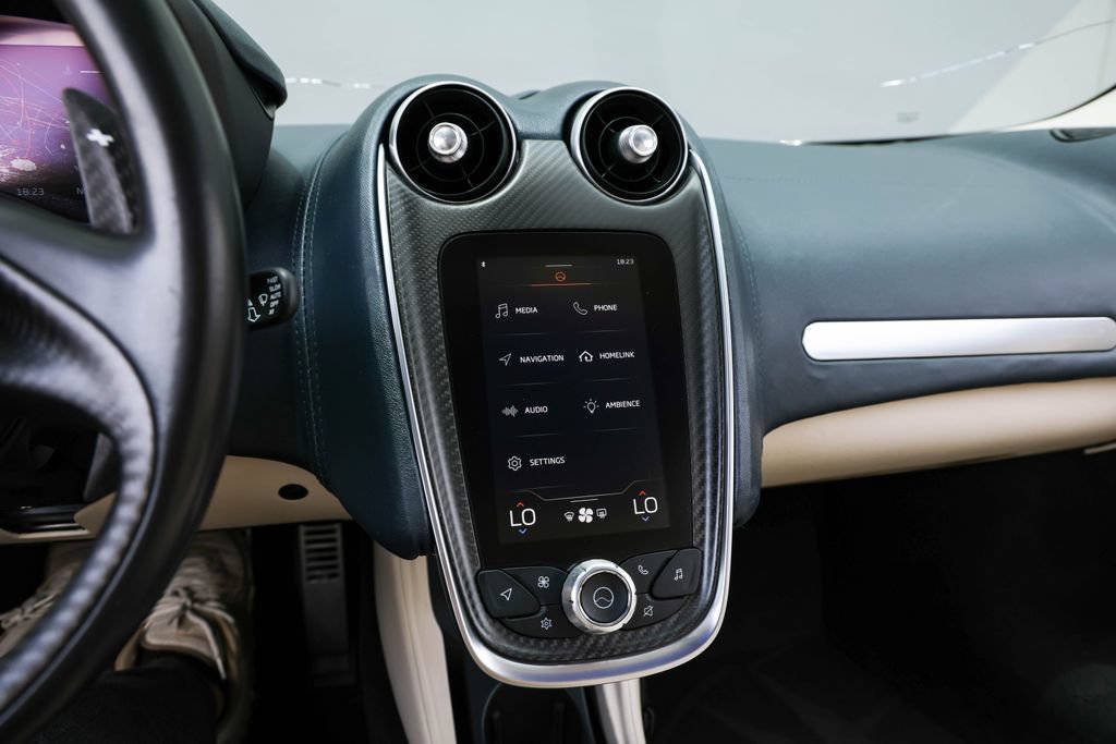 Used 2020 McLaren GT RWD image 12