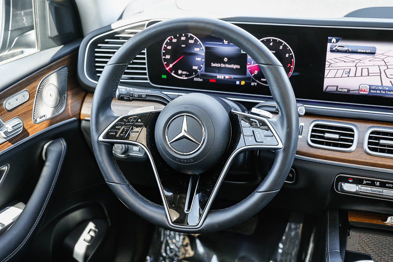 Certified 2025 Mercedes-Benz GLE 350 4MATIC image 13