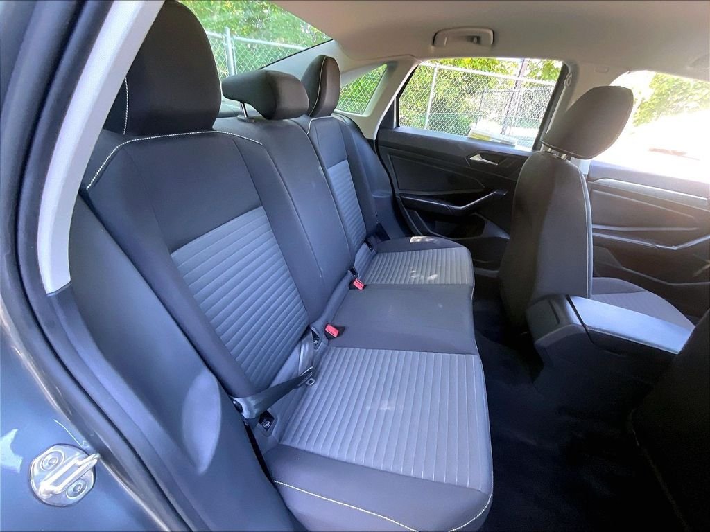 Certified 2023 Volkswagen Jetta S FWD image 16