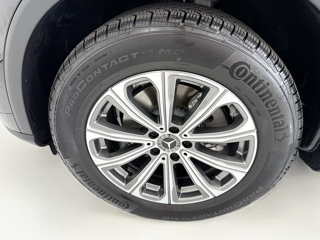 Certified 2026 Mercedes-Benz GLC 300 4MATIC image 29