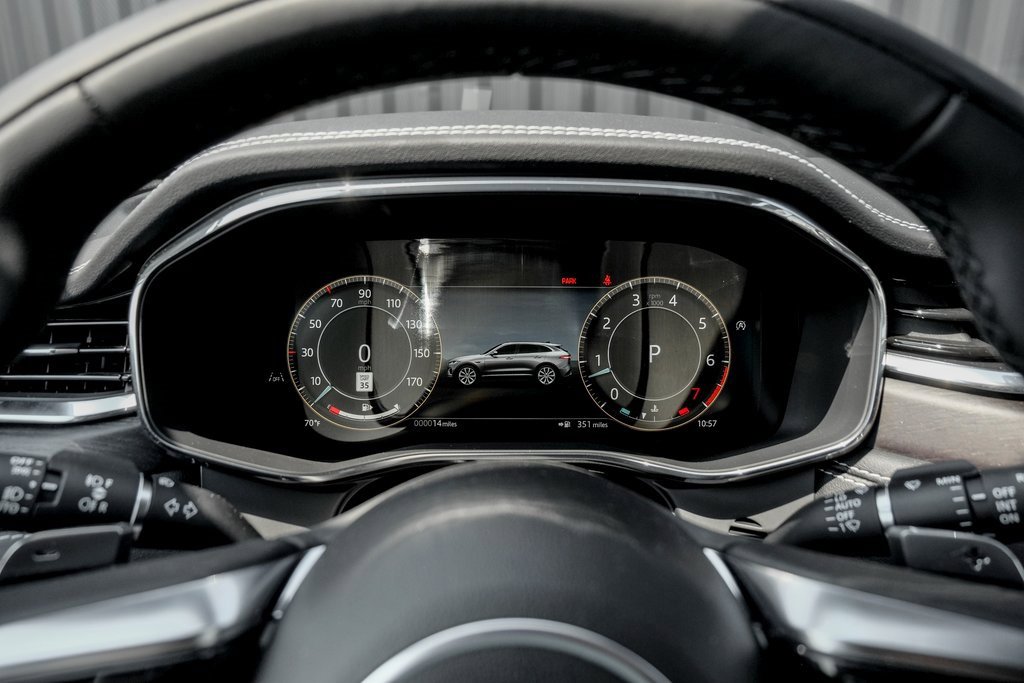 New 2026 Jaguar F-PACE R-Dynamic S image 12