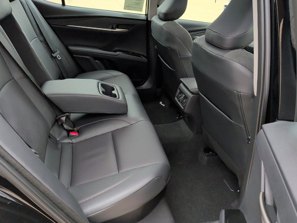 New 2026 Toyota Camry XLE w/ Premium Plus Package AWD/4WD image 15