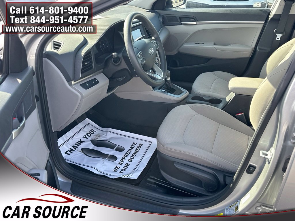 Used 2020 Hyundai Elantra SE FWD image 11