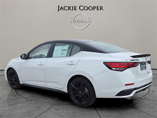 New 2025 Nissan Sentra SR w/ Midnight Edition image 3