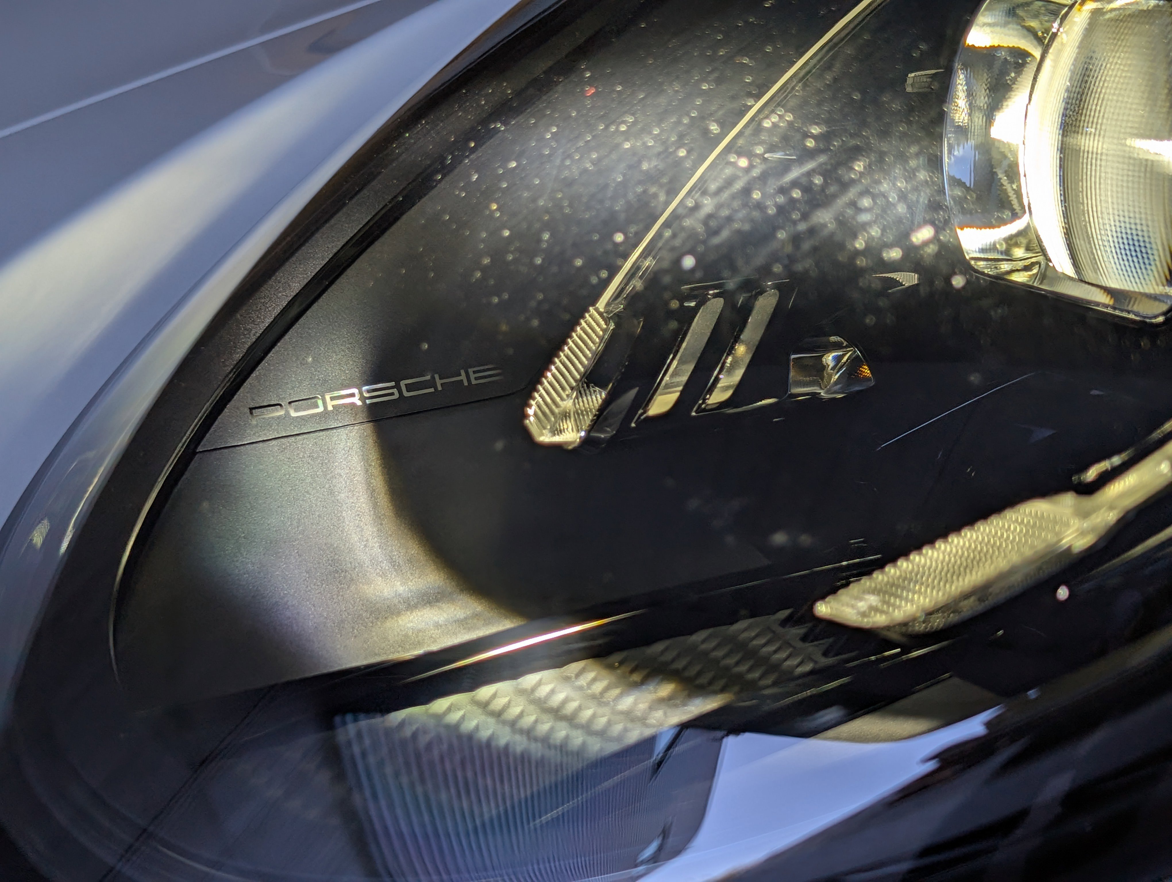 Certified 2025 Porsche 911 Carrera image 15