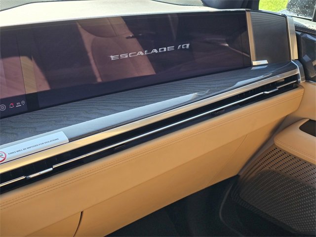 New 2025 Cadillac Escalade IQ Sport 2 image 25