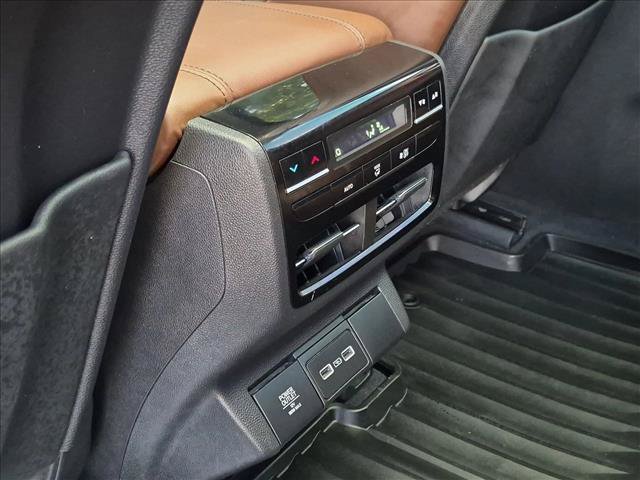 Used 2024 Acura MDX w/ Technology Package FWD image 10