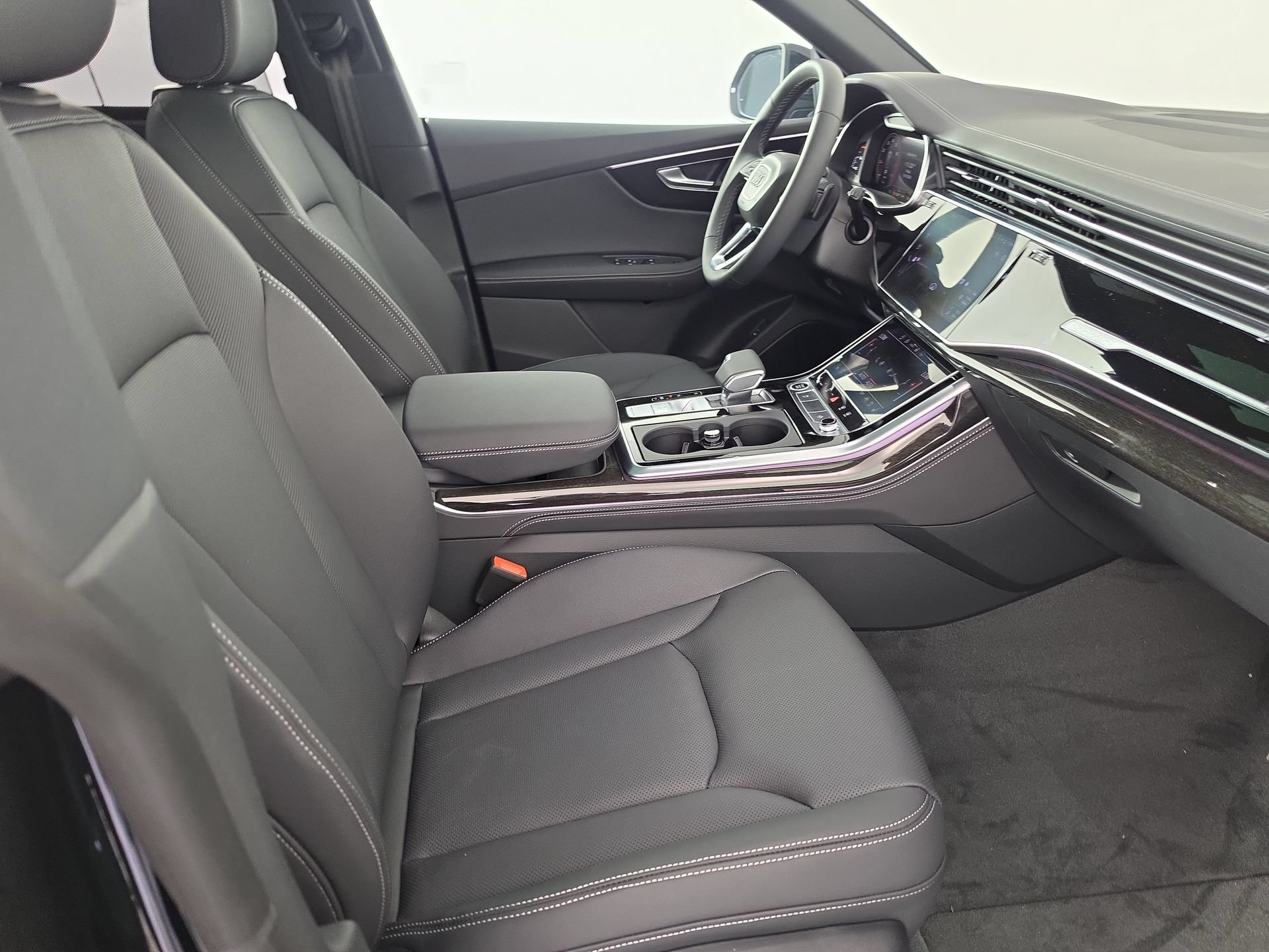 New 2026 Audi Q8 Premium Plus AWD/4WD image 42