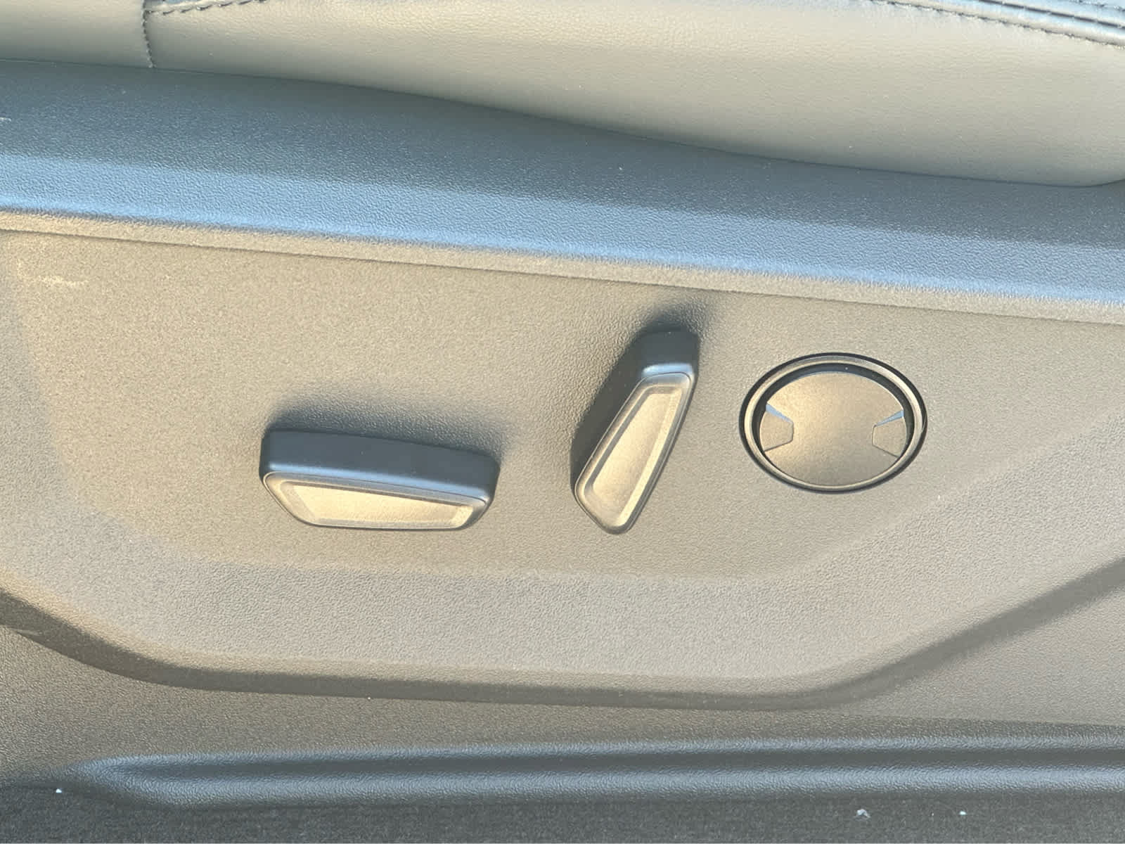 New 2026 Ford Expedition Max Active AWD/4WD image 9