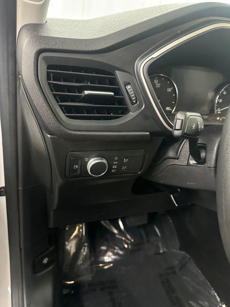 Used 2022 Ford Escape SE AWD/4WD image 14