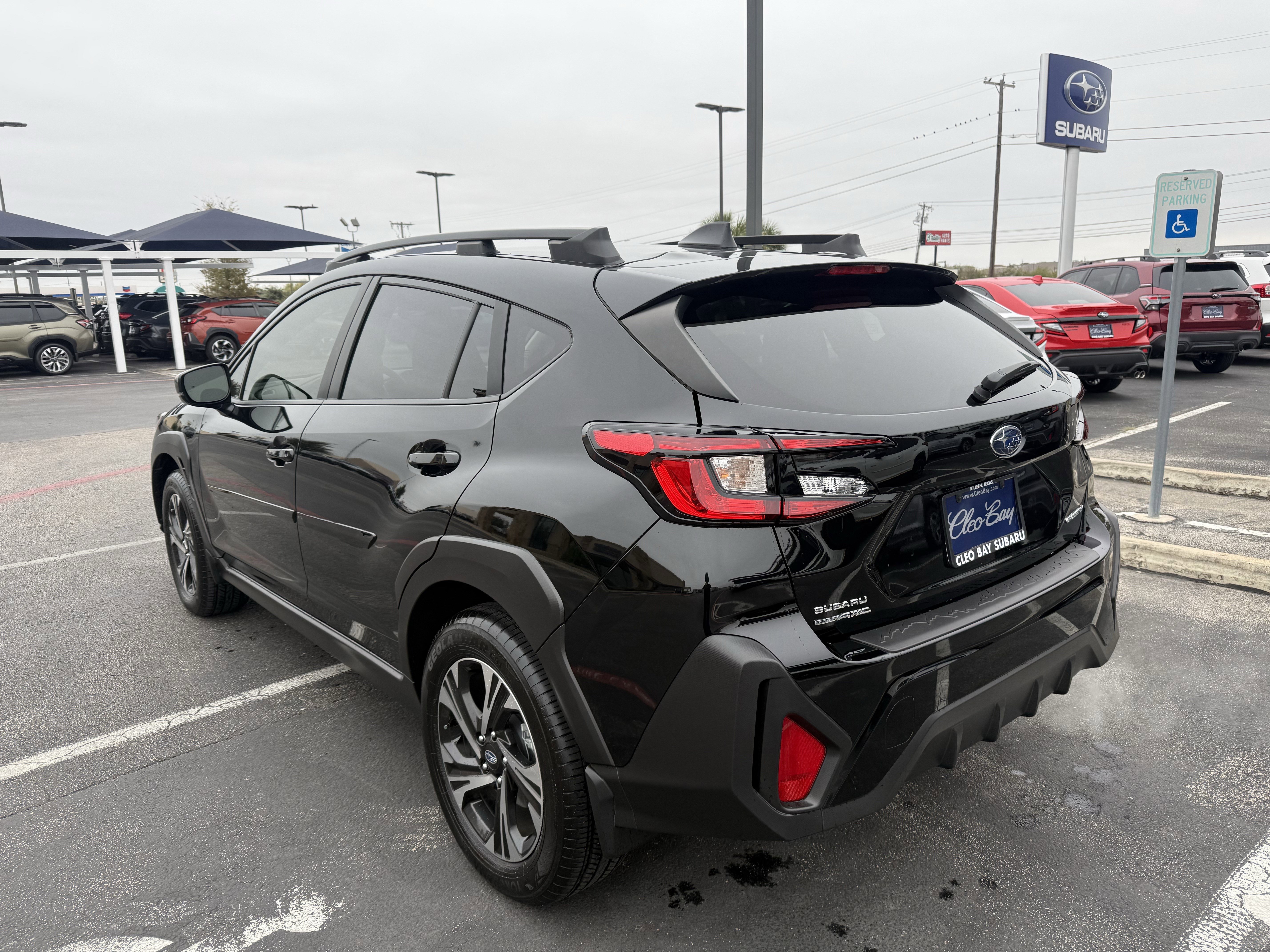 Used 2024 Subaru Crosstrek 2.0i Premium w/ Crosstrek Mirror Package image 5