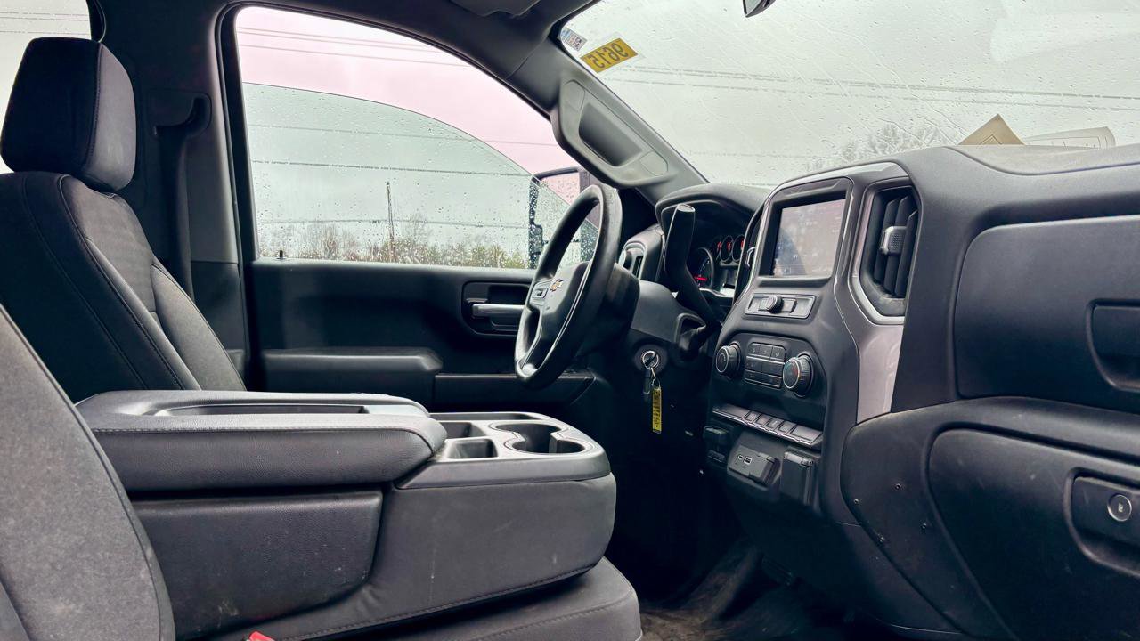 Used 2021 Chevrolet Silverado 2500 W/T w/ WT Convenience Package AWD/4WD image 9