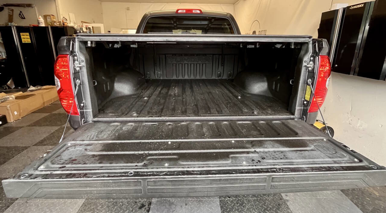 Used 2016 Toyota Tundra SR5 w/ TRD Off Road Package AWD/4WD image 22