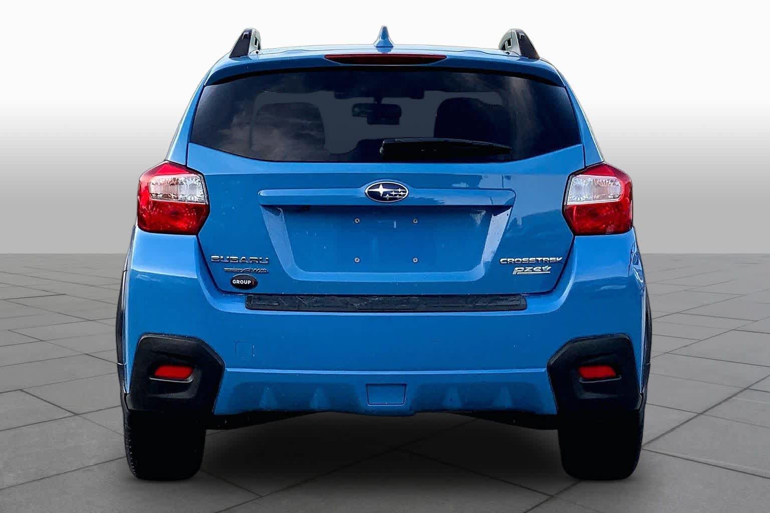 Used 2017 Subaru Crosstrek 2.0i Premium AWD/4WD image 5