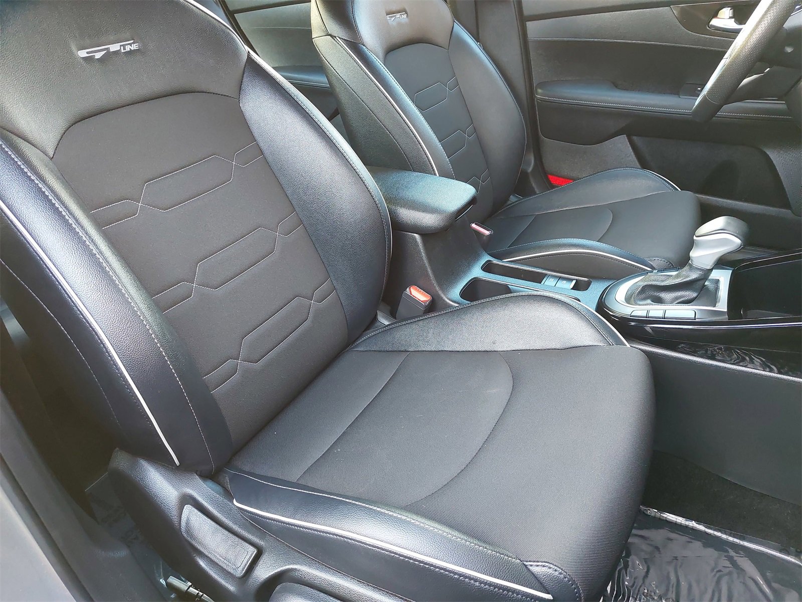 Certified 2023 Kia Forte GT-Line w/ GT-Line Technology Package image 10