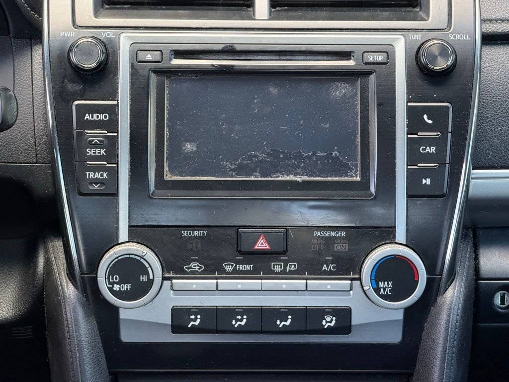 Used 2016 Toyota Camry SE FWD image 12