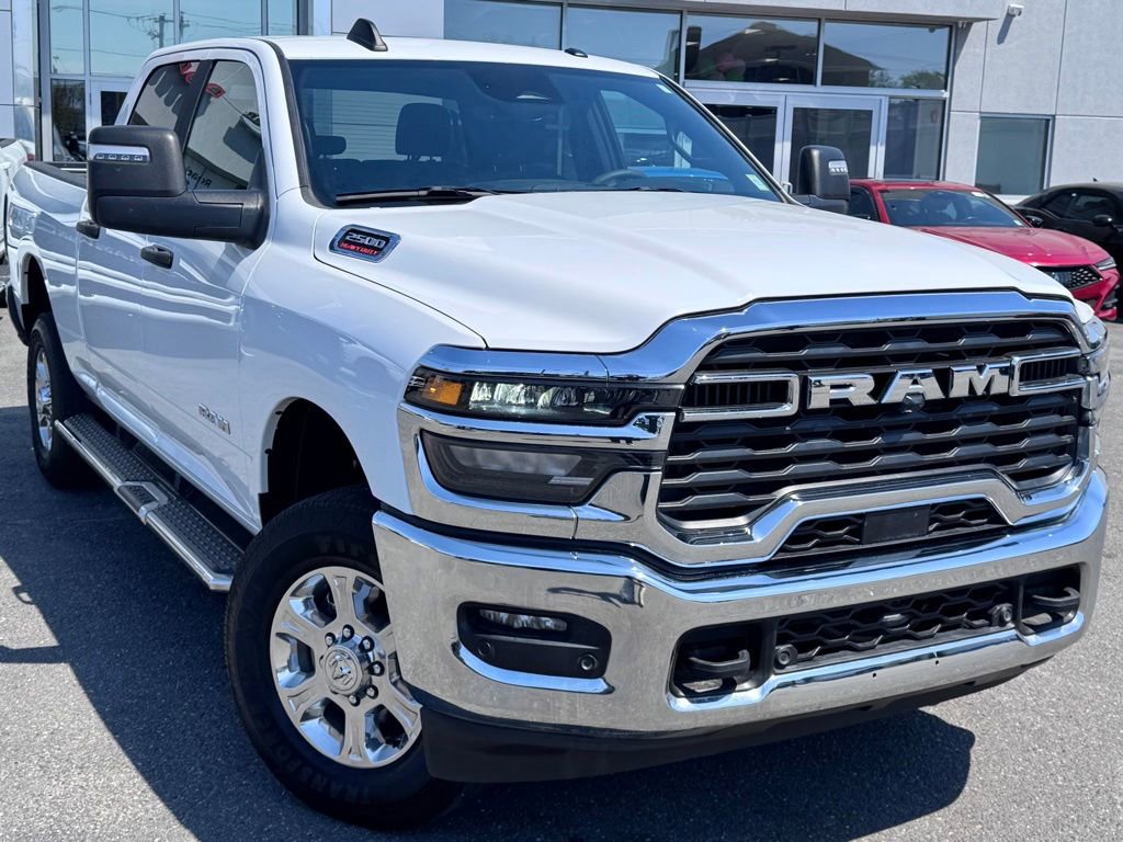 Used 2025 RAM 2500 Big Horn AWD/4WD image 1