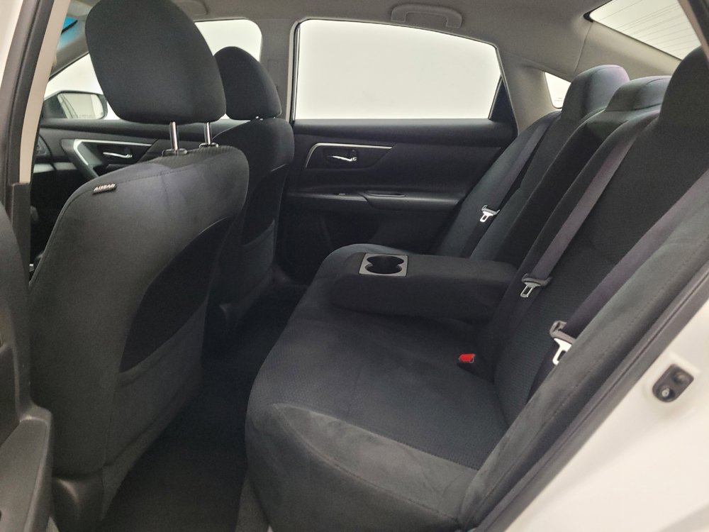 Used 2015 Nissan Altima 2.5 S w/ Power Driver Seat Package FWD image 18