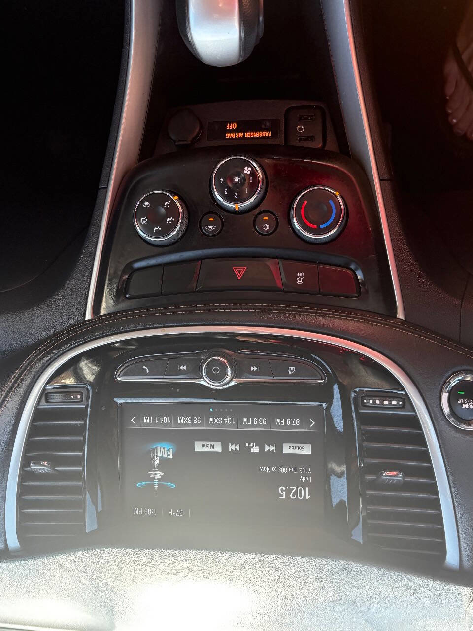 Used 2017 Chevrolet Trax LT w/ LT Convenience Package image 18