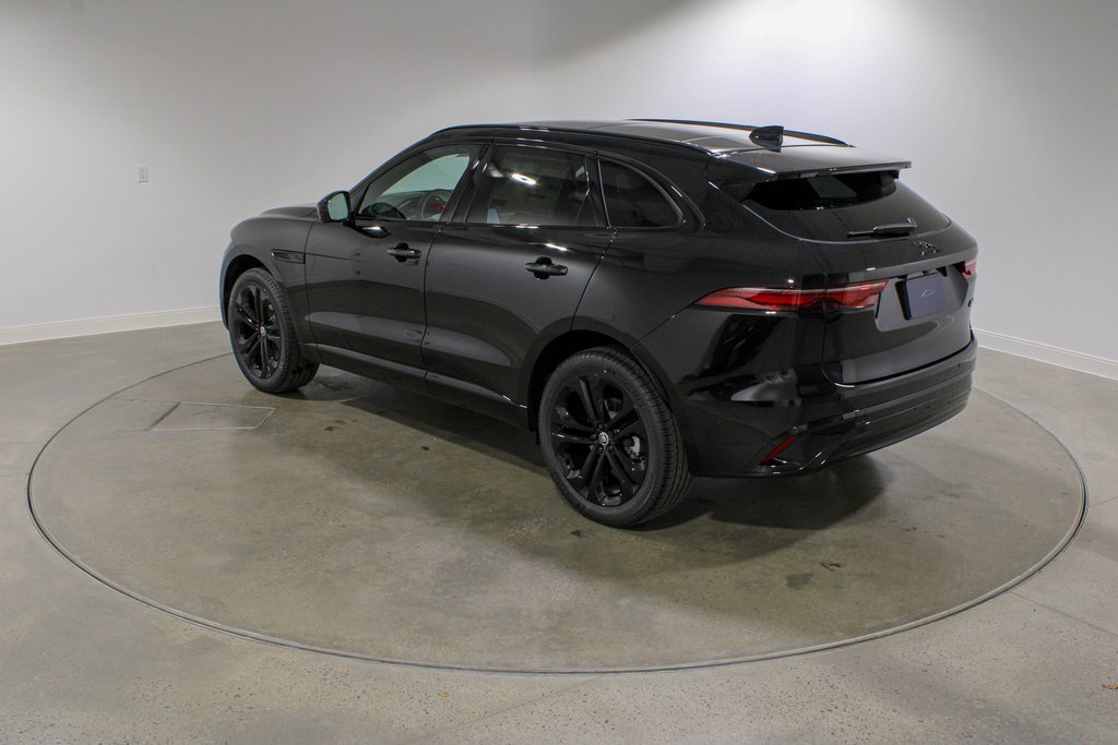 New 2026 Jaguar F-PACE R-Dynamic S image 3