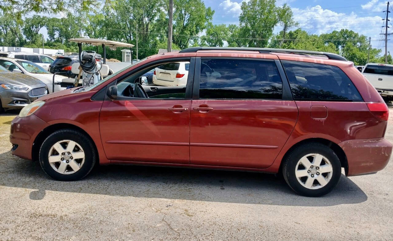 Used 2005 Toyota Sienna LE image 4