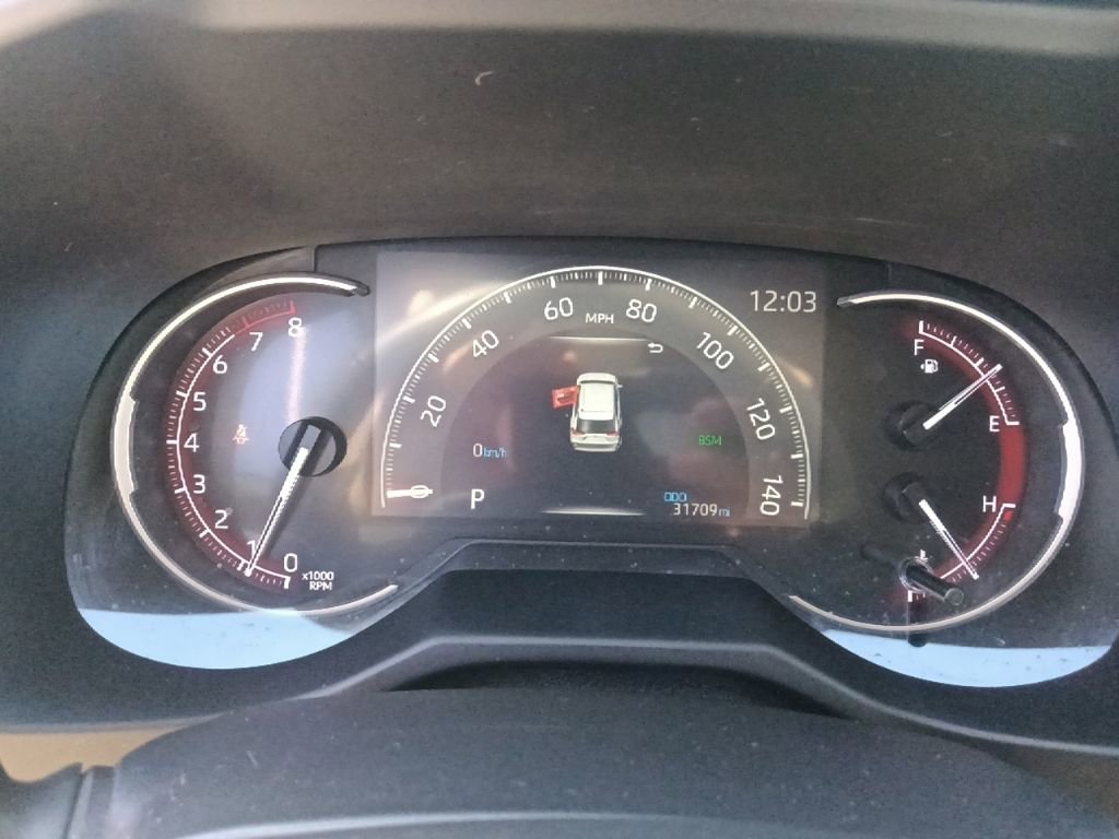 Used 2024 Toyota RAV4 XLE w/ Convenience Package image 19