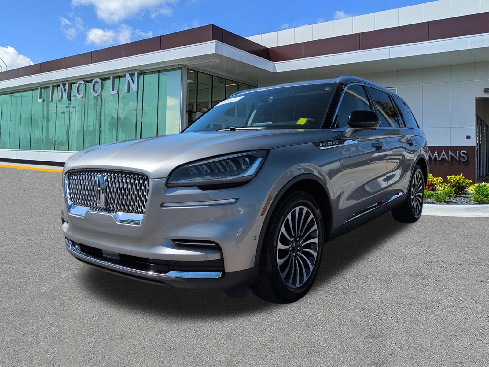Certified 2023 Lincoln Aviator Reserve RWD image 9